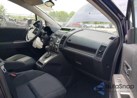 2008 Mazda Mazda5 Touring z USA, uszkodzony, nr VIN JM1CR293080302878